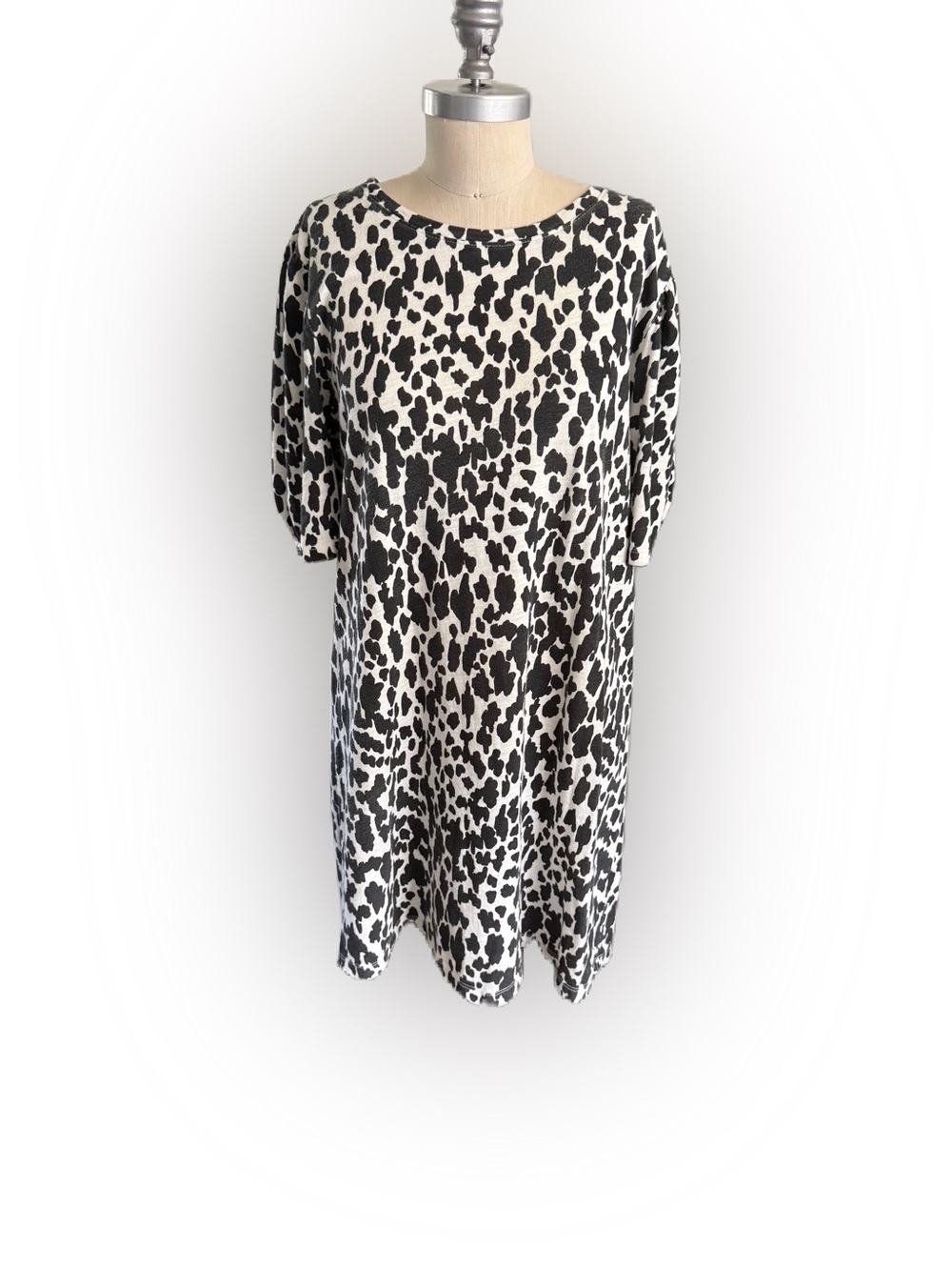 Sanctuary Anthropologie Black and White Animal Print Tee Shirt Dress. Size M